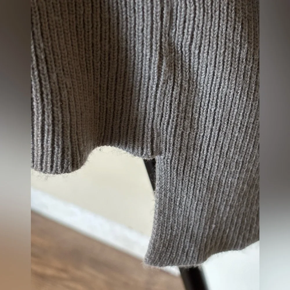 Helmet Lang Gray Textured pullover Top gray knit pullover light Medium tunic